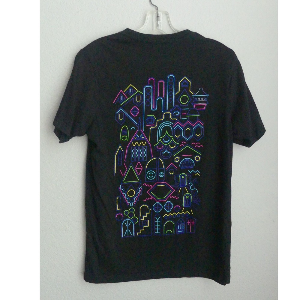 Meow Wolf Santa Fe Black Neon Geometric Graphic T-Shirt Small Cotton